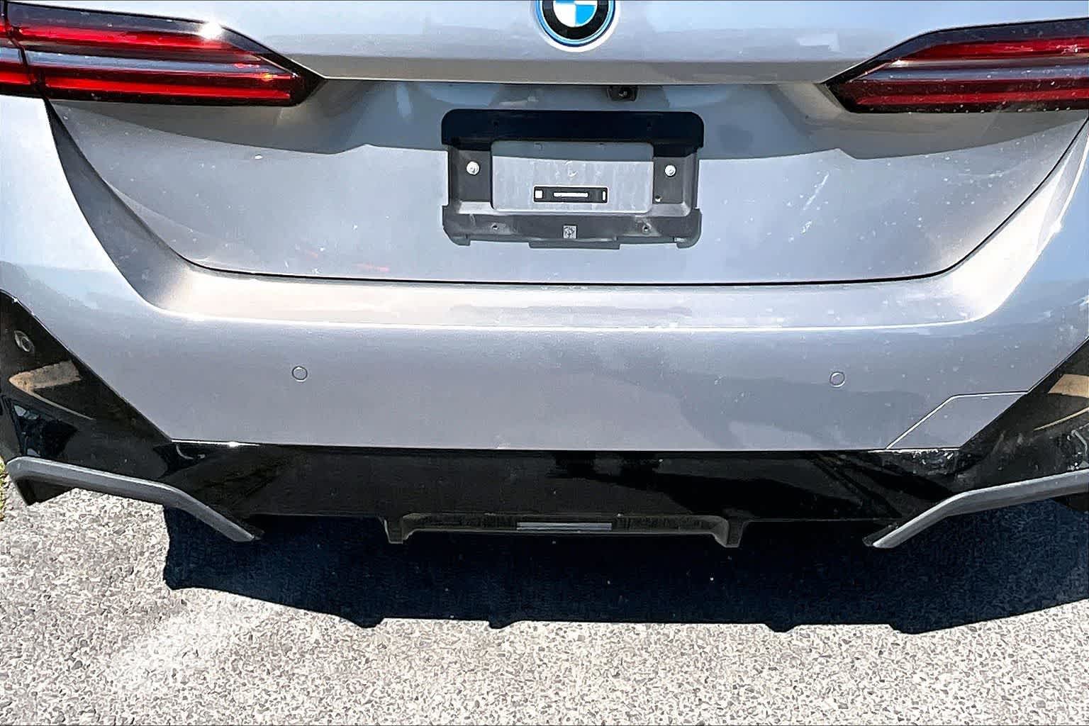 2025 BMW i5 xDrive40