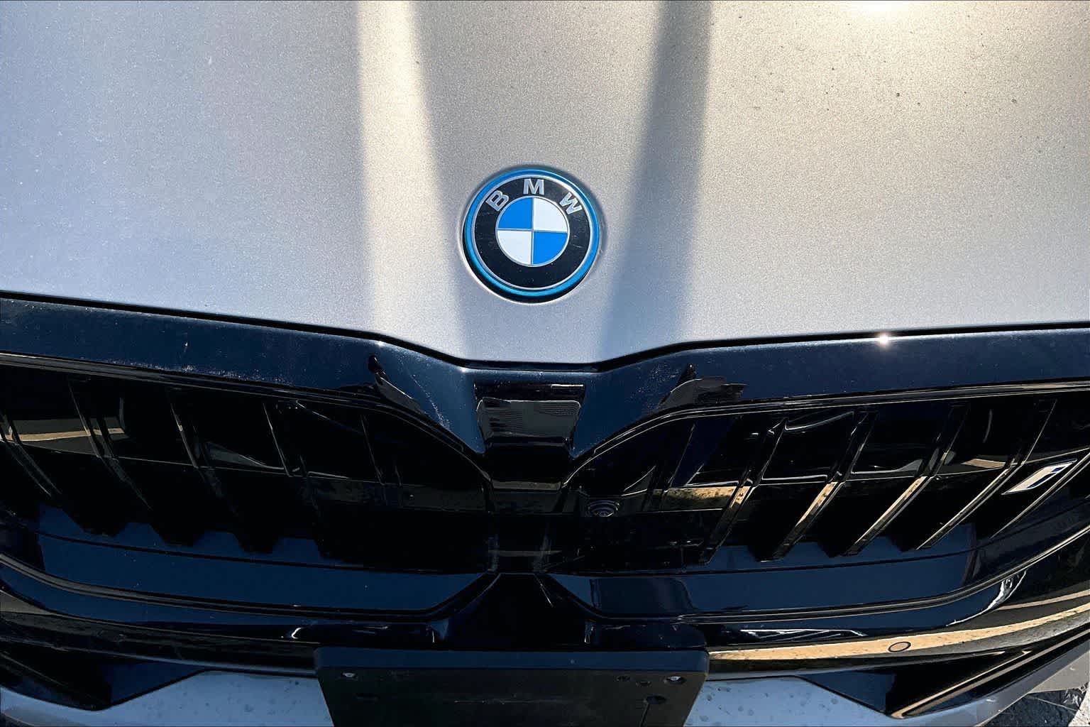2025 BMW i5 xDrive40