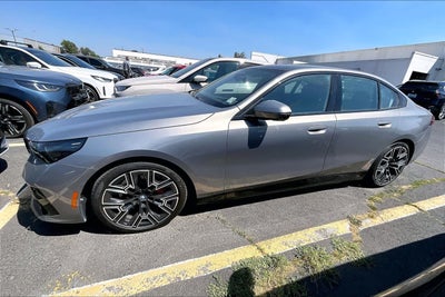 2025 BMW i5 xDrive40