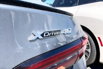 2025 BMW i5 xDrive40