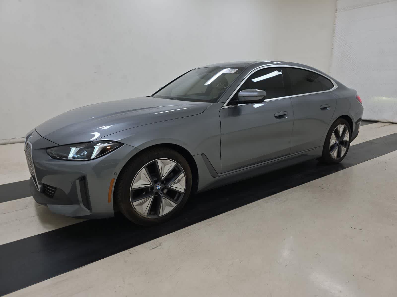 2025 BMW i4 eDrive40