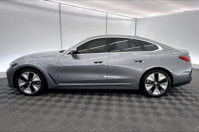 2025 BMW i4 eDrive40