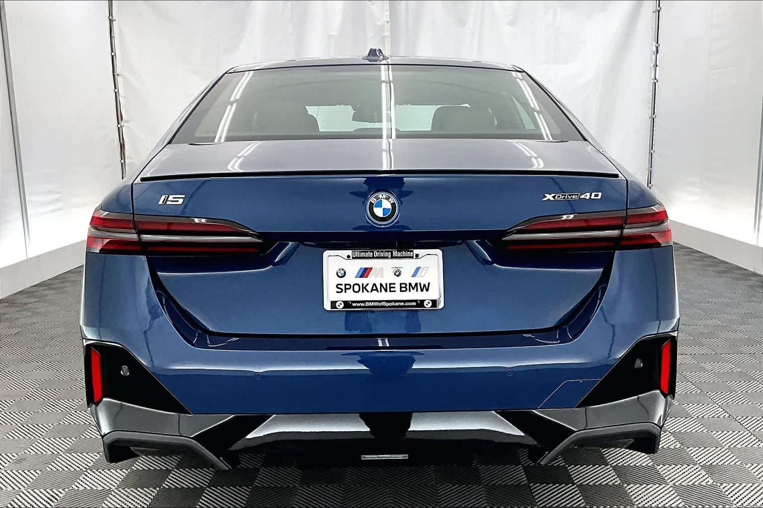 2027 BMW i5 xDrive40