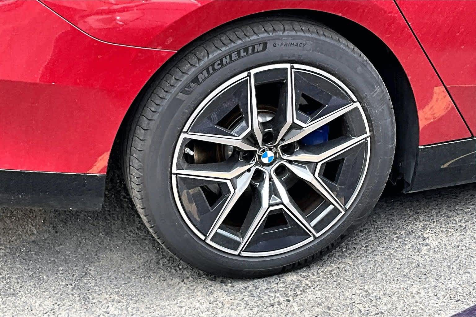 2026 BMW i5 xDrive40