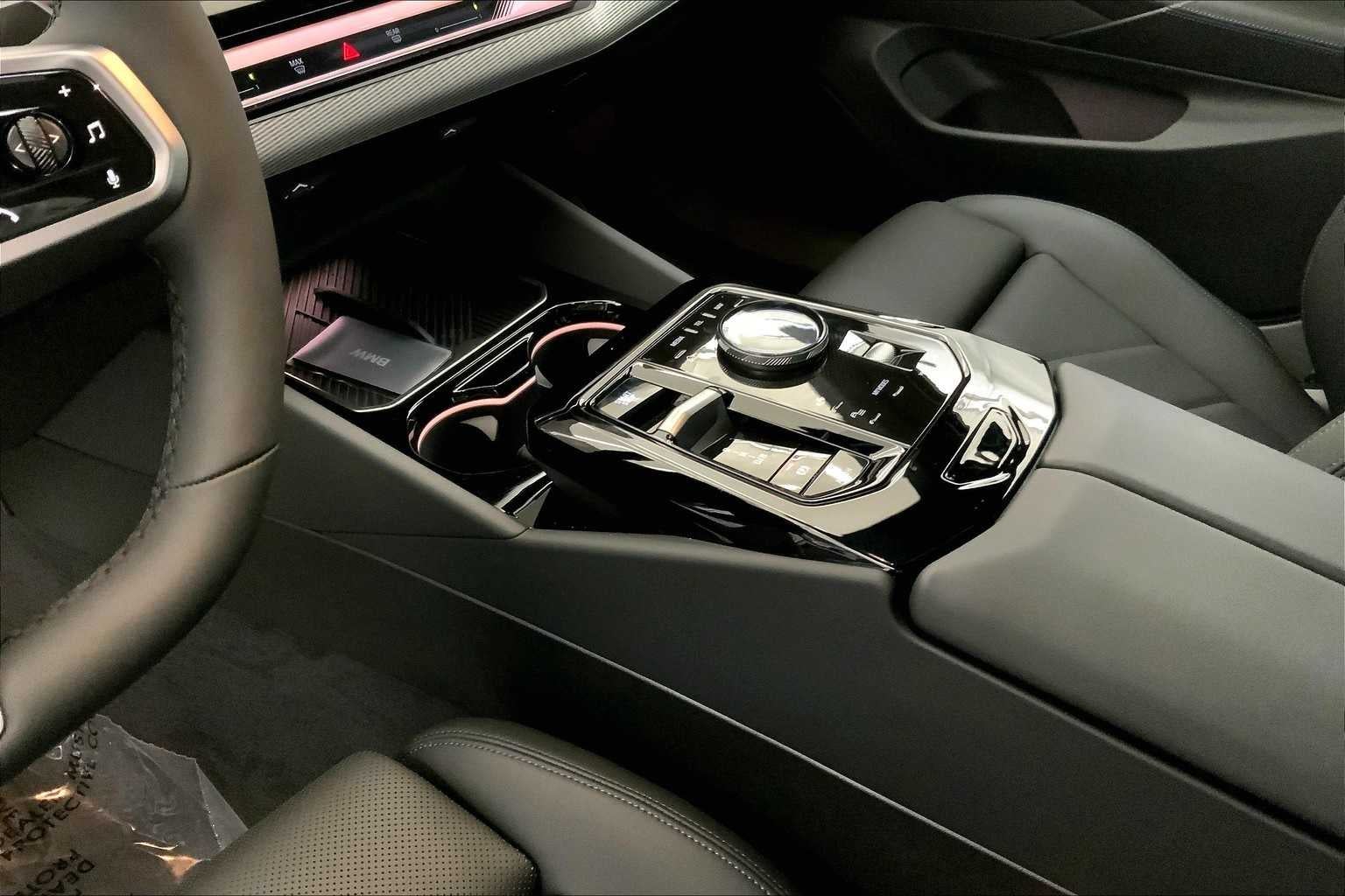 2026 BMW i5 xDrive40