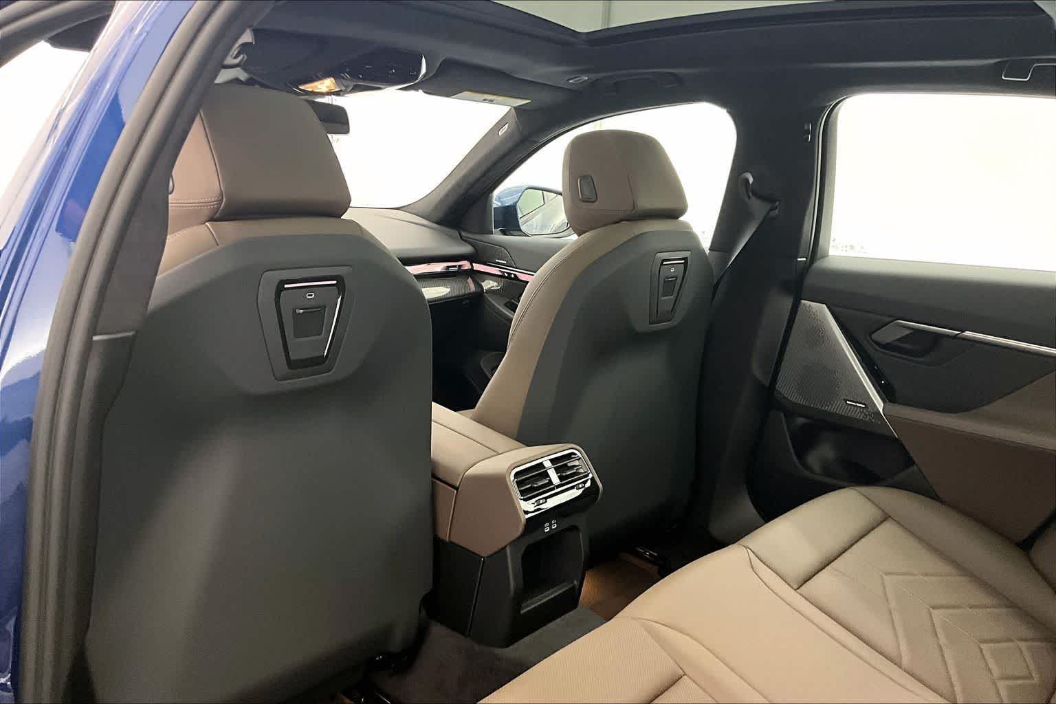 2027 BMW i5 xDrive40