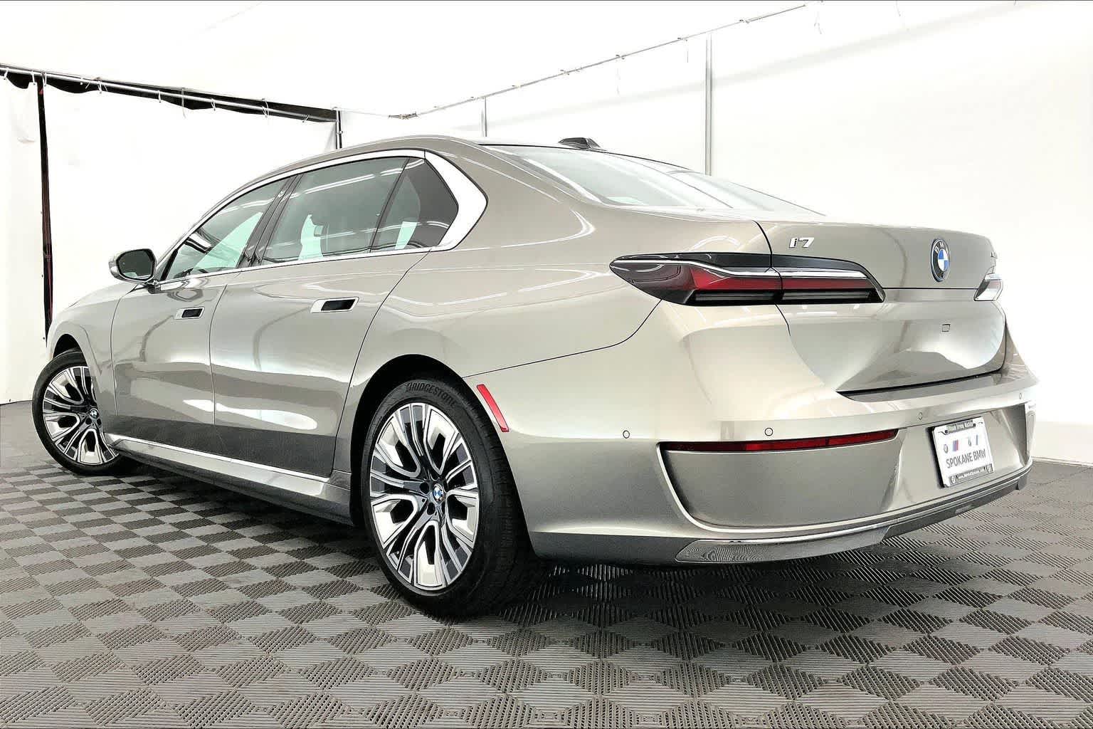 2026 BMW i7 eDrive50