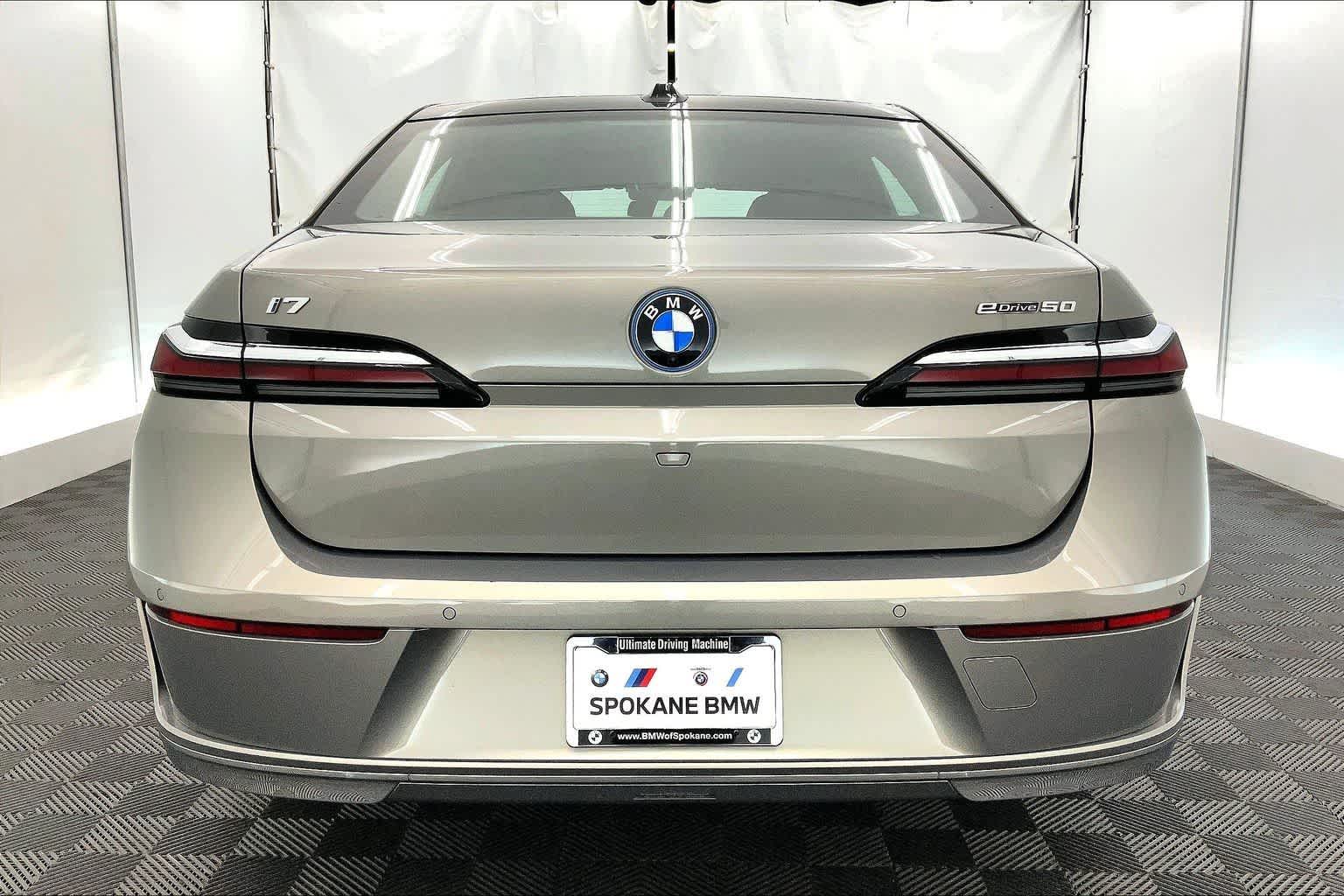 2026 BMW i7 eDrive50