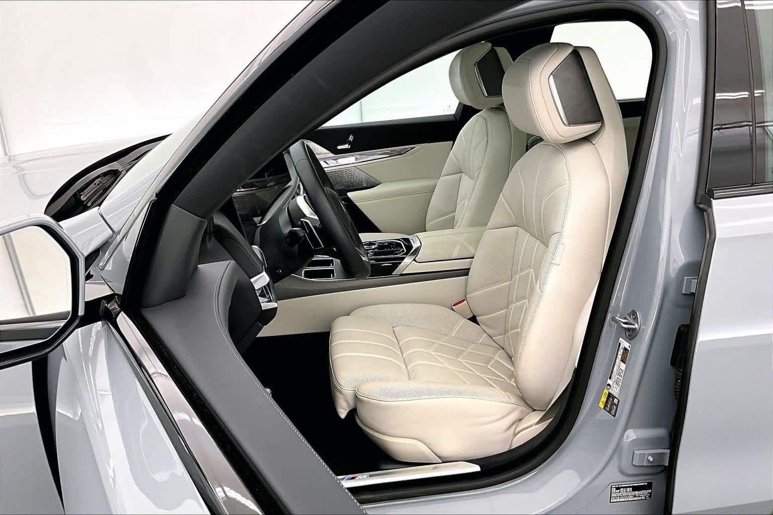 2026 BMW i7 eDrive50