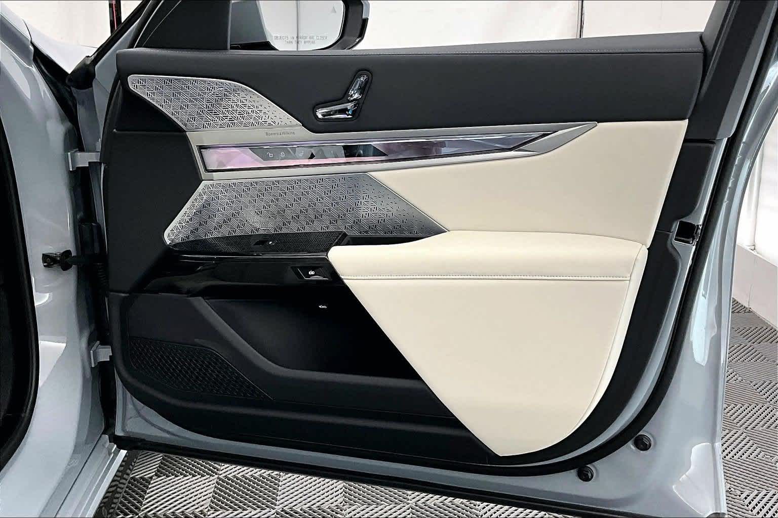 2026 BMW i7 eDrive50