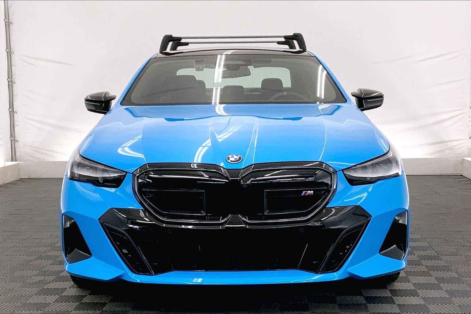 2025 BMW i5 M60