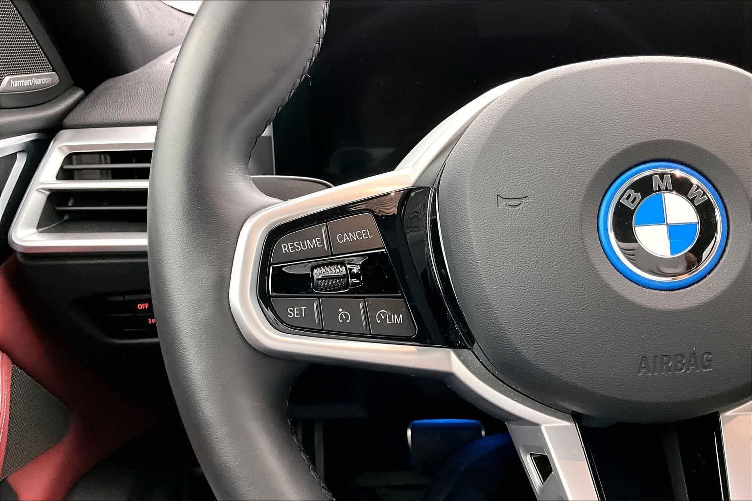2025 BMW i4 xDrive40