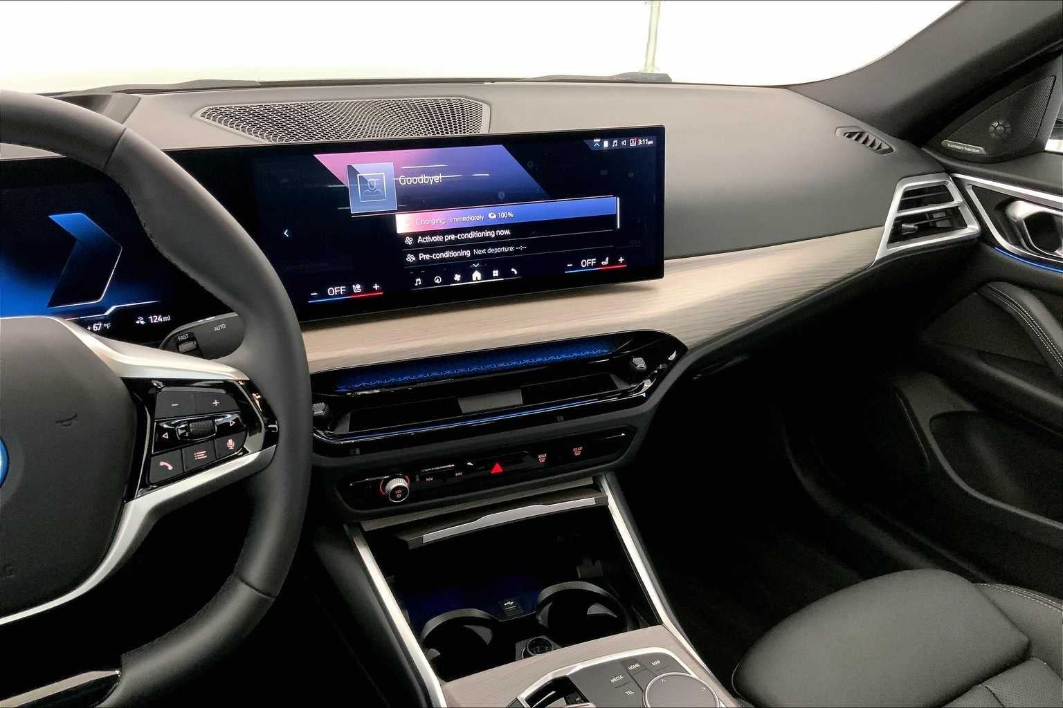 2025 BMW i4 xDrive40