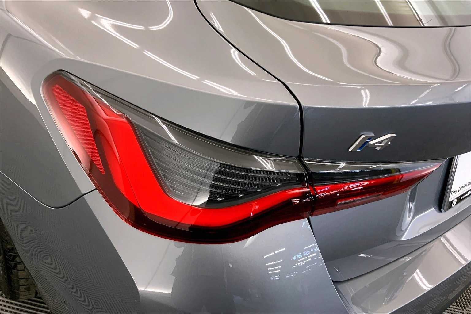 2025 BMW i4 xDrive40