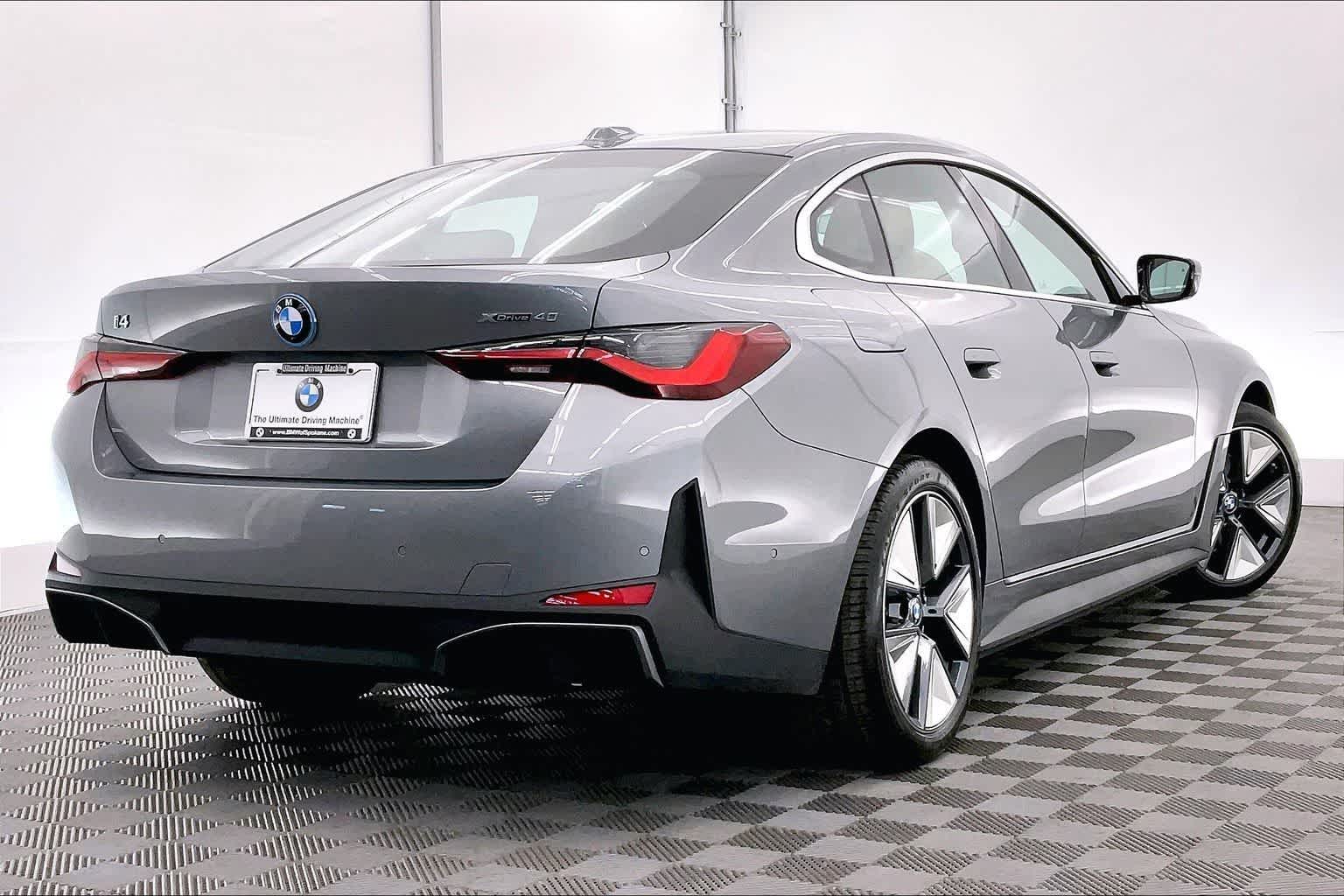 2025 BMW i4 xDrive40