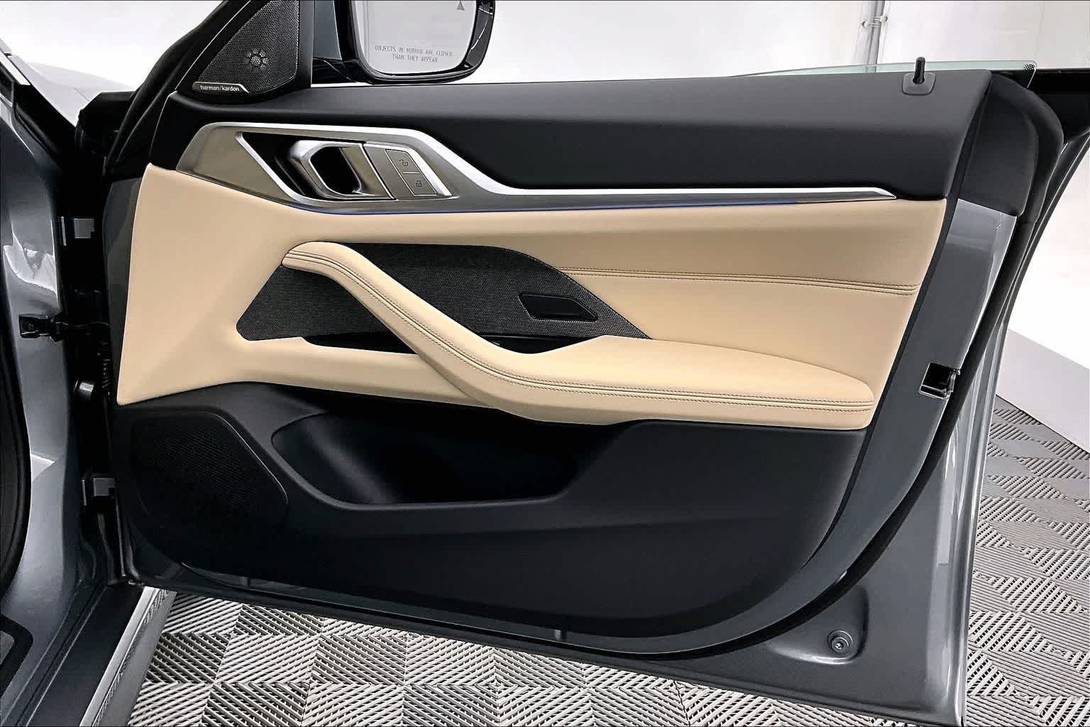 2025 BMW i4 xDrive40