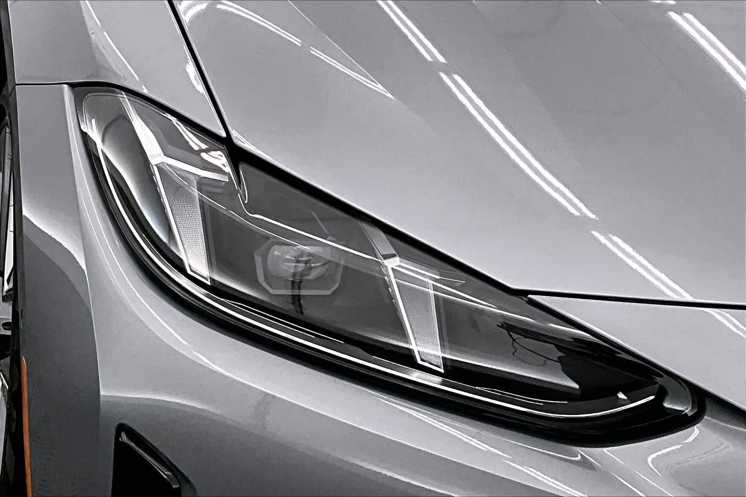 2025 BMW i4 xDrive40