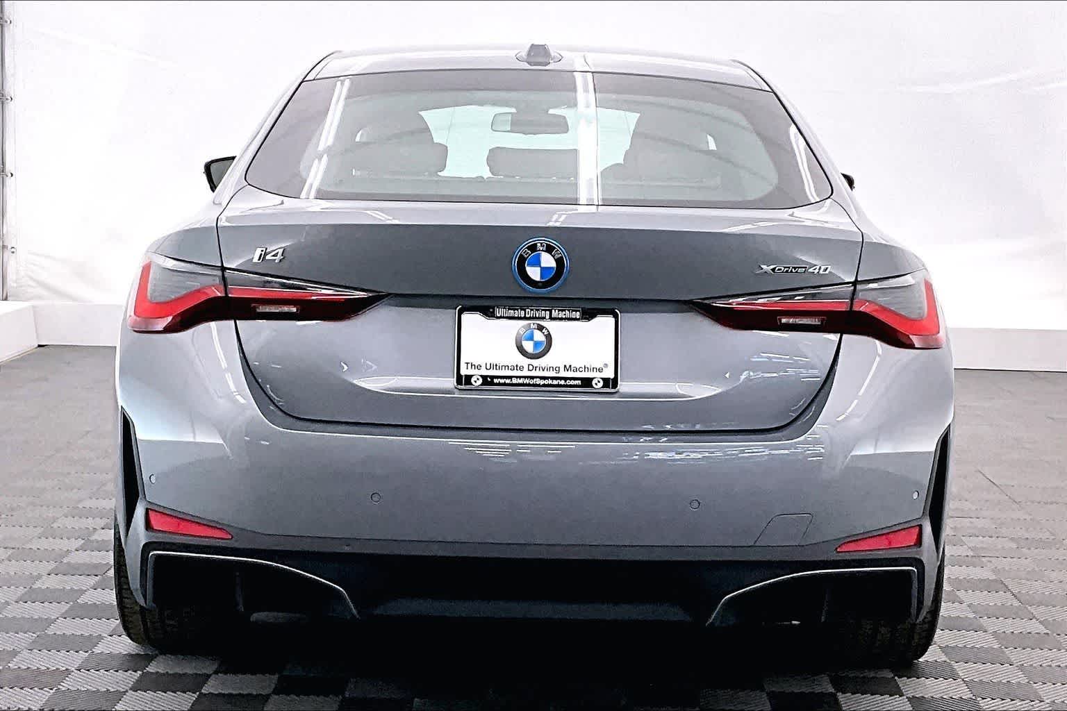 2025 BMW i4 xDrive40