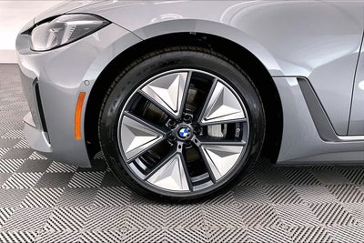 2025 BMW i4 xDrive40