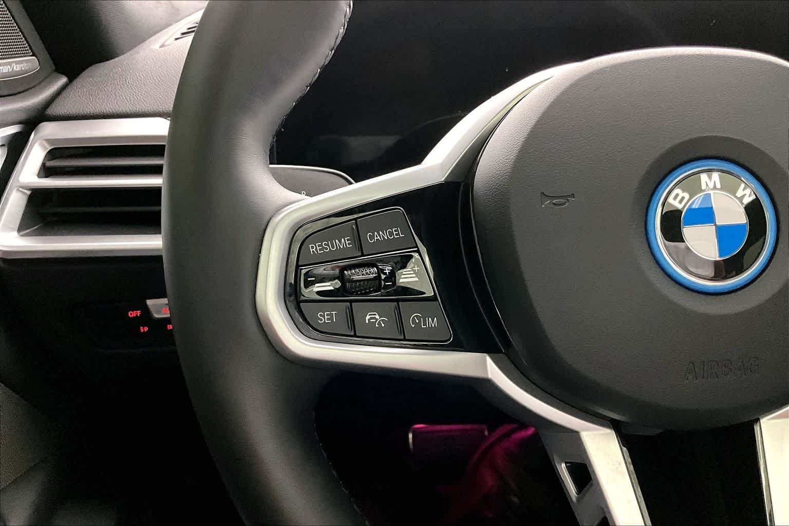 2025 BMW i4 xDrive40