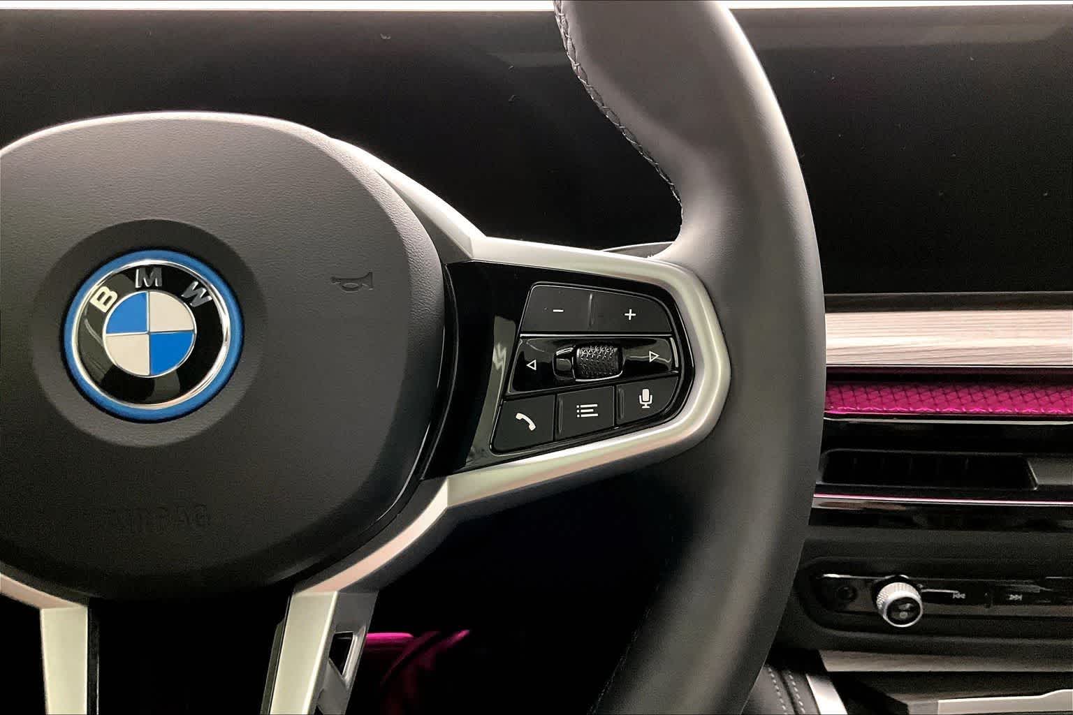 2025 BMW i4 xDrive40