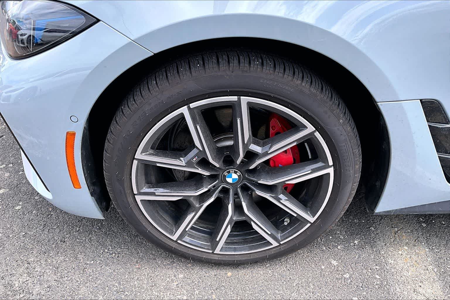 2025 BMW i4 xDrive40