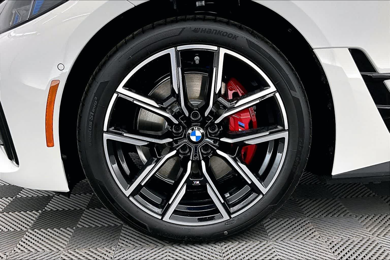 2026 BMW i4 xDrive40