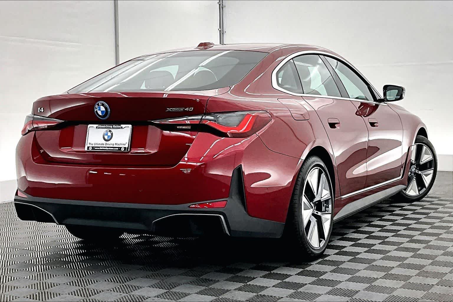 2025 BMW i4 xDrive40