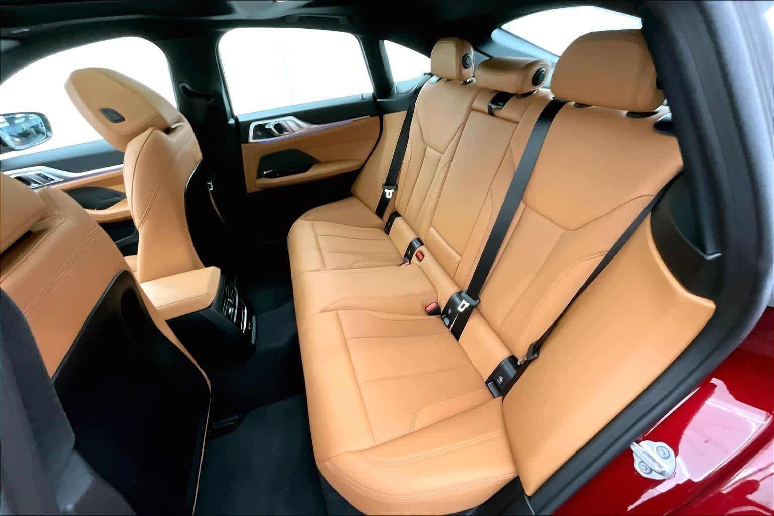 2025 BMW i4 xDrive40