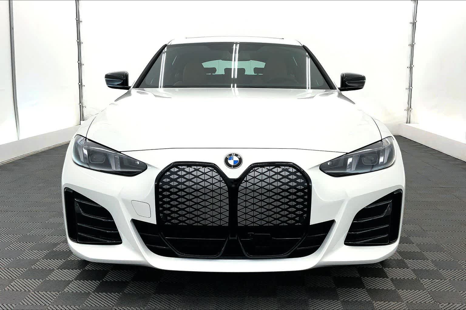 2026 BMW i4 xDrive40