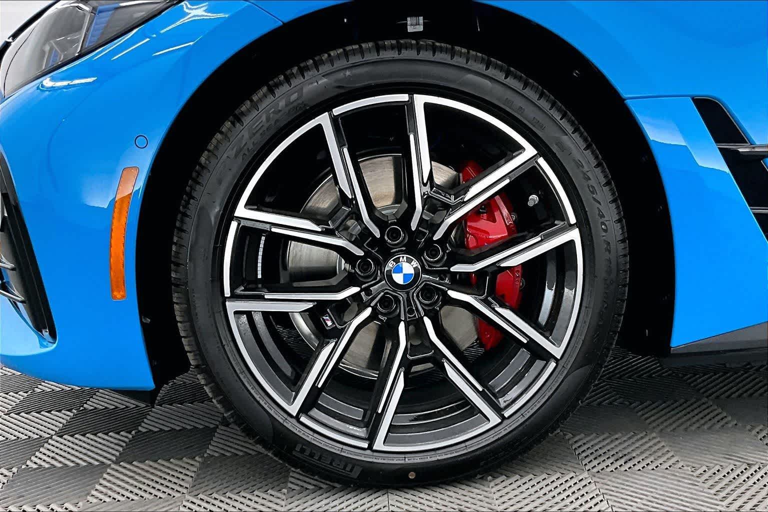 2026 BMW i4 xDrive40