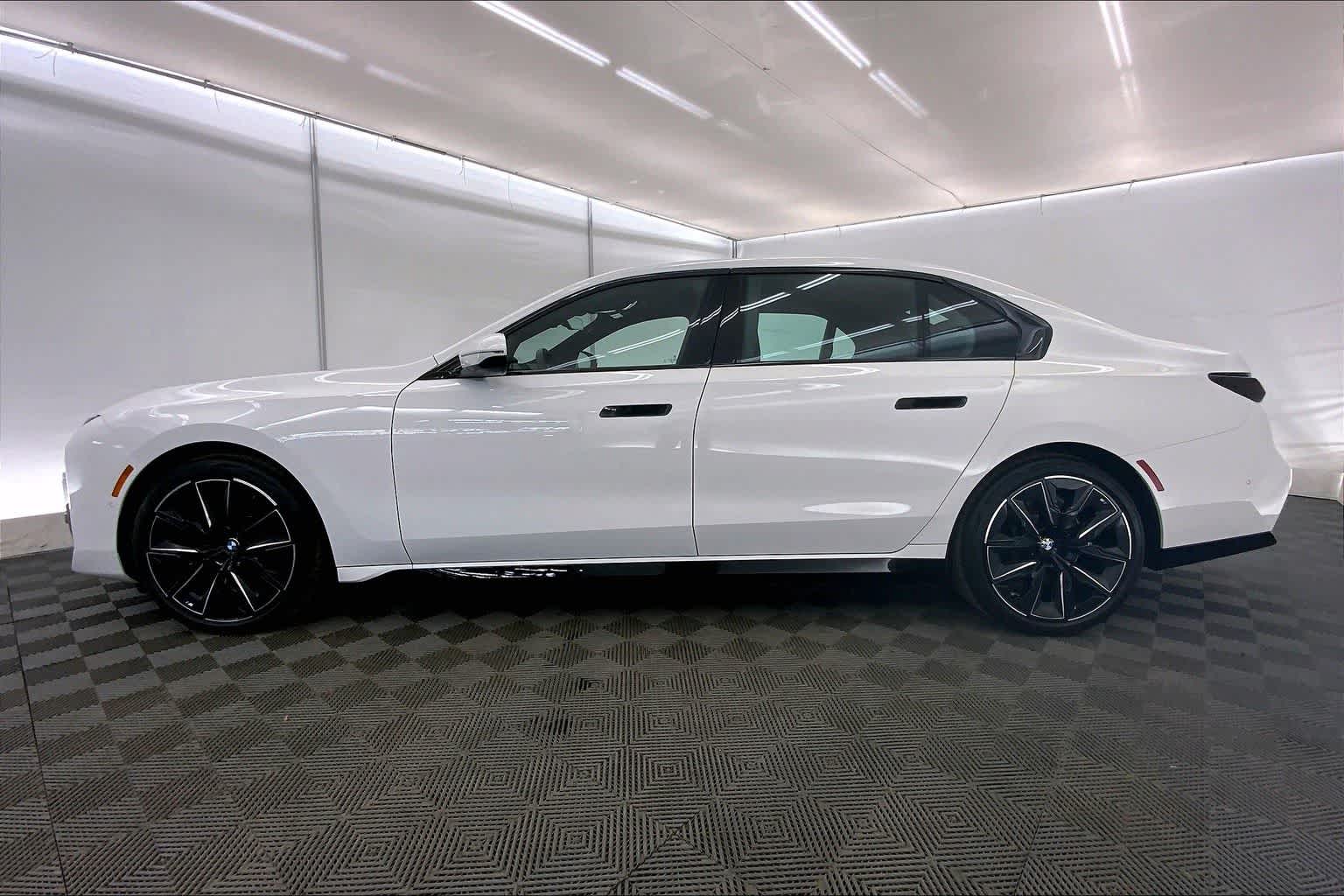 2023 BMW i7 xDrive60