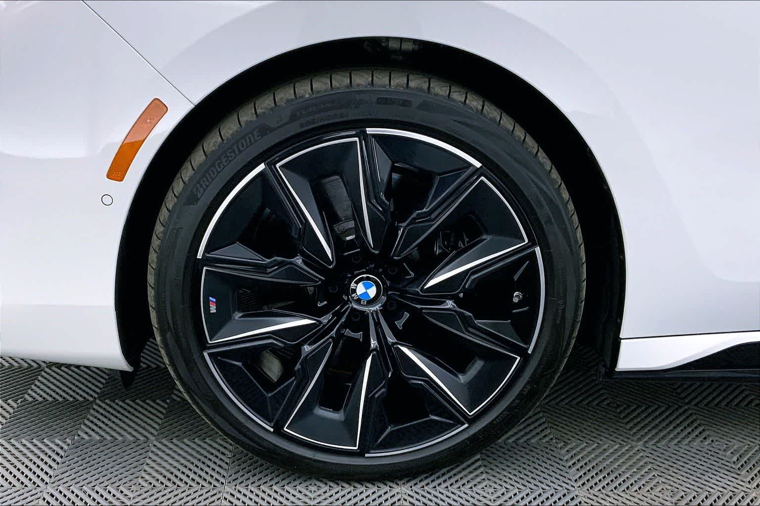 2023 BMW i7 xDrive60