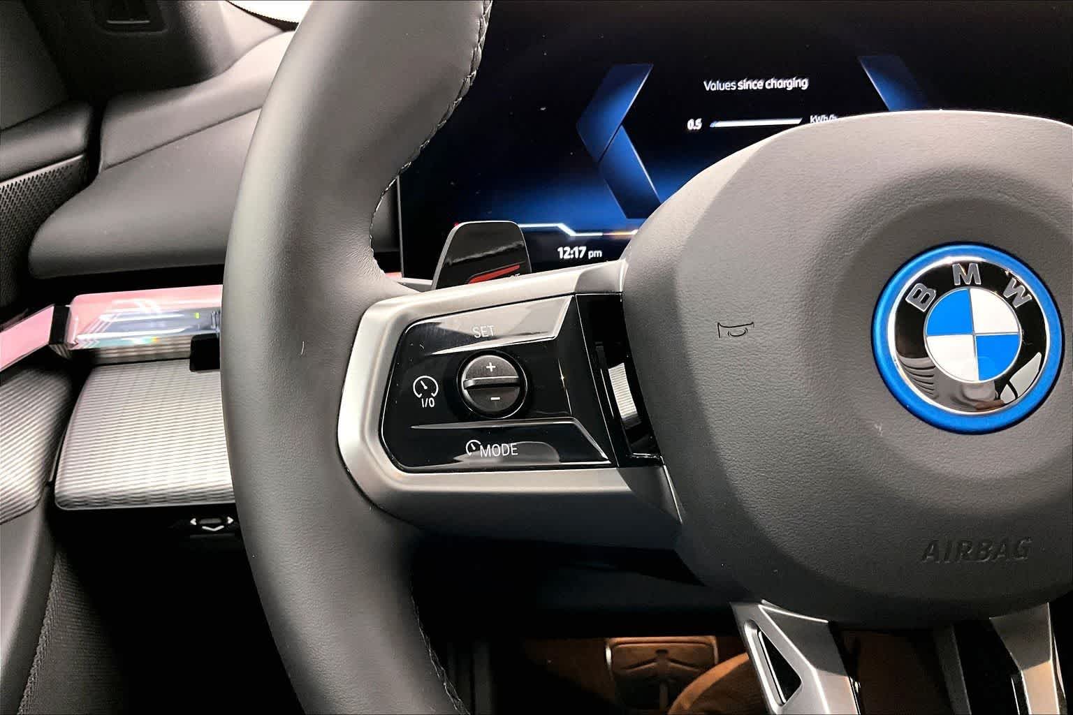 2026 BMW i5 eDrive40
