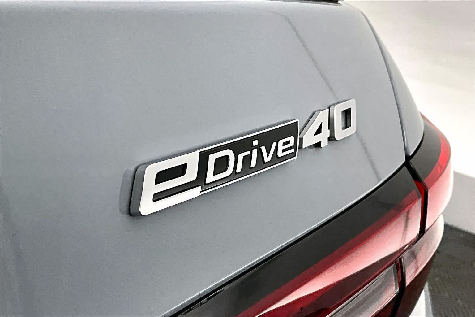 2026 BMW i5 eDrive40
