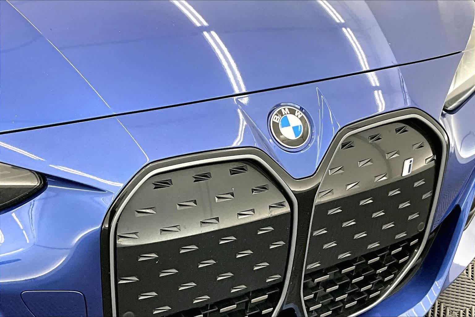2023 BMW i4 eDrive40