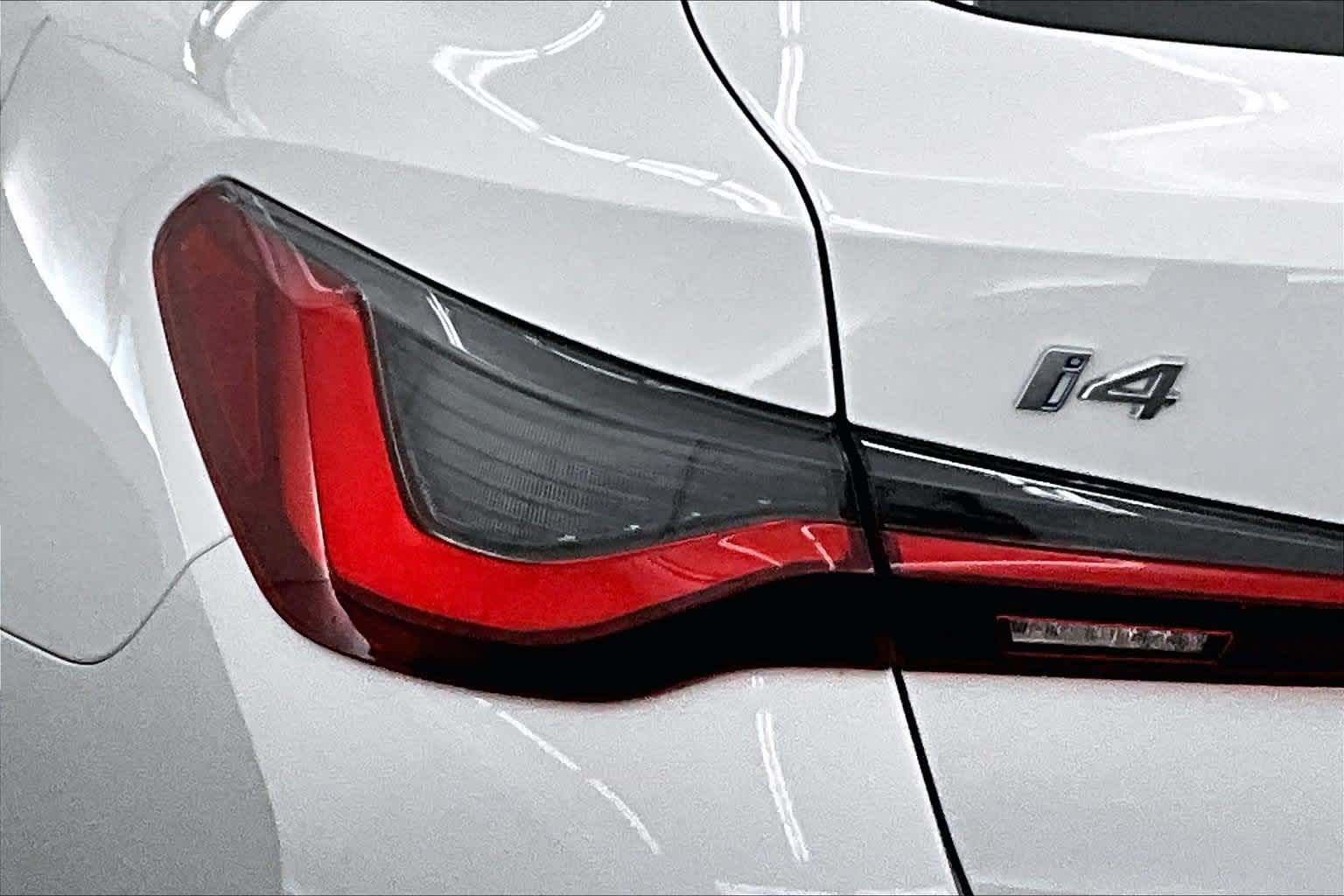 2023 BMW i4 eDrive40