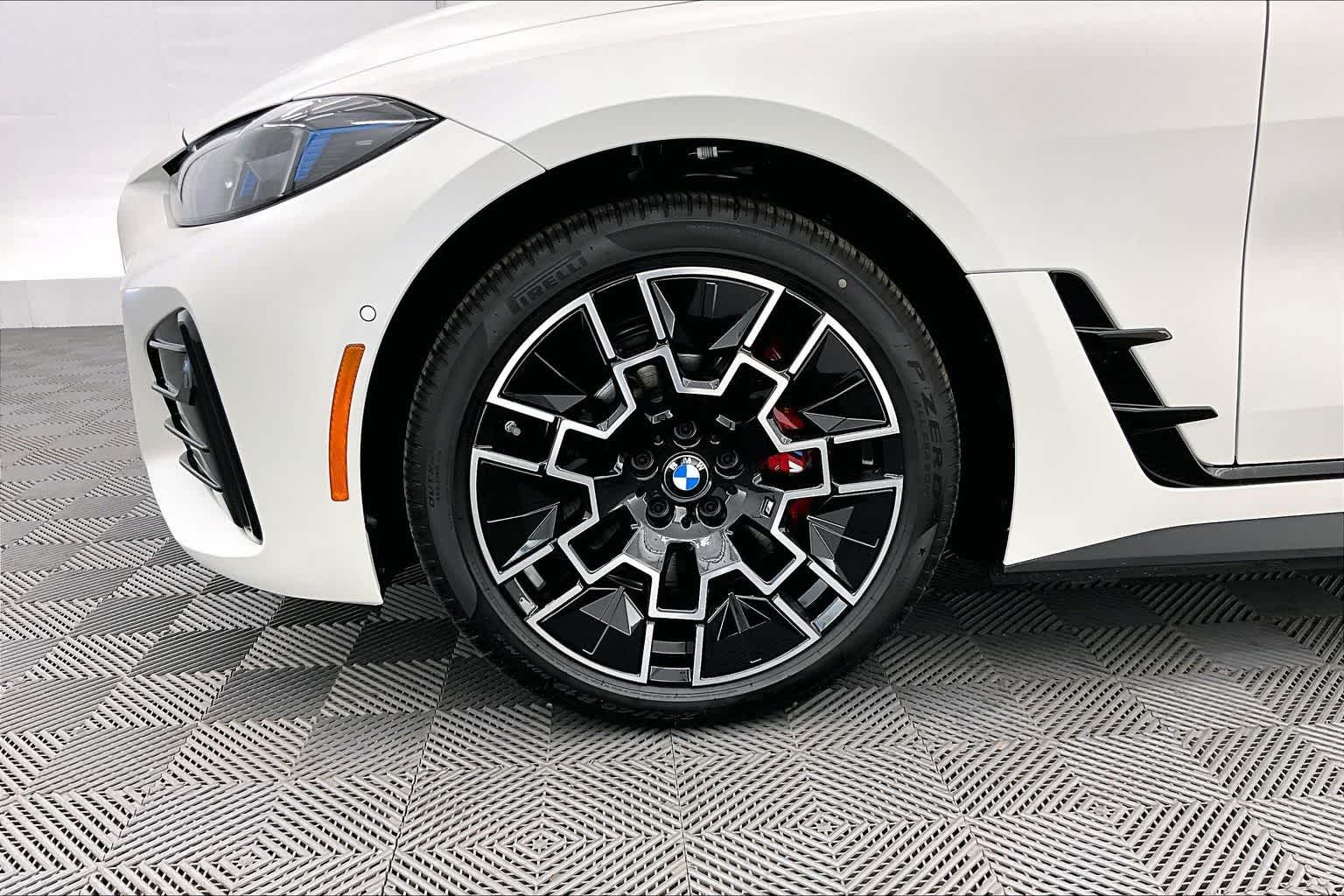 2026 BMW i4 M60