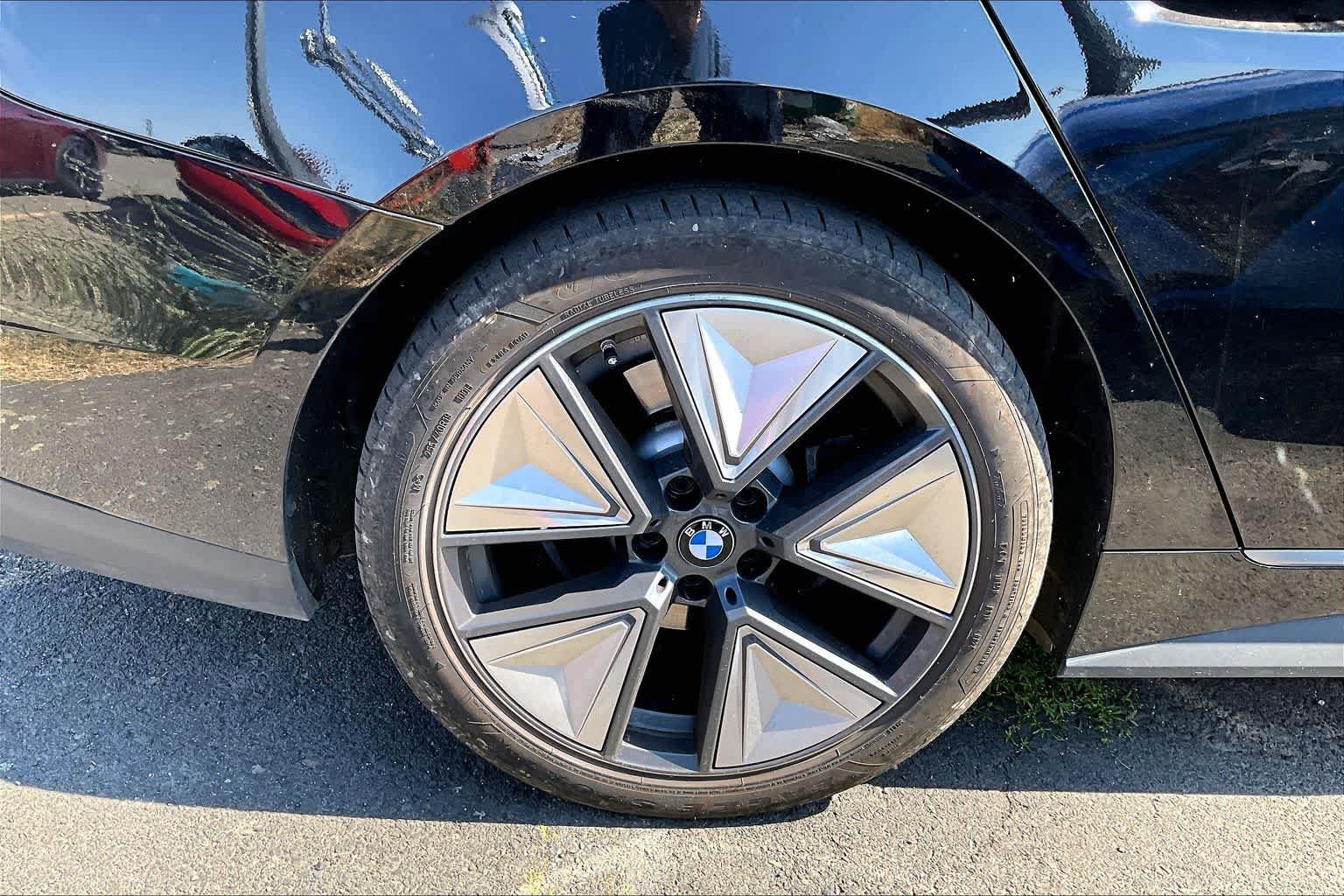 2024 BMW i4 xDrive40