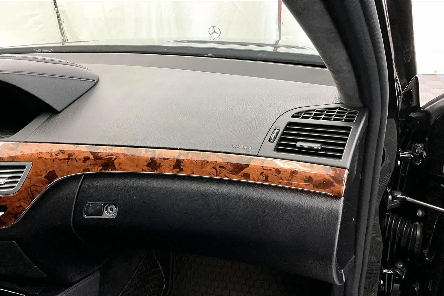 2008 Mercedes-Benz S63 6.3L V8 AMG®