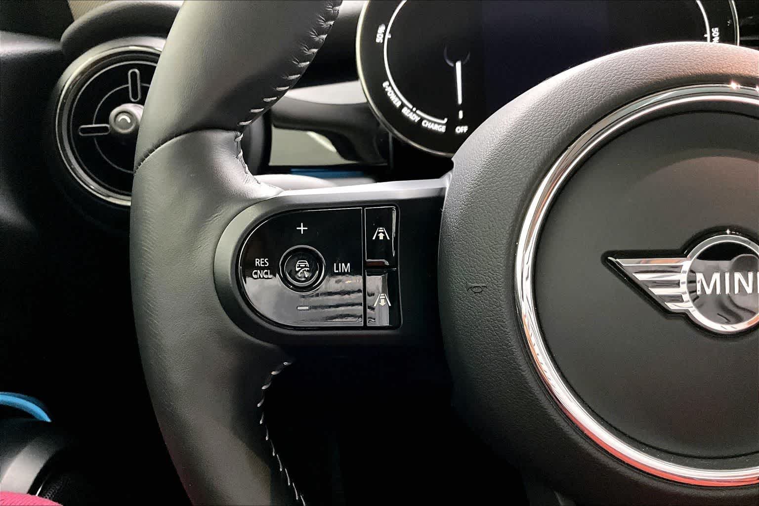 2024 MINI Hardtop 2 Door Cooper SE