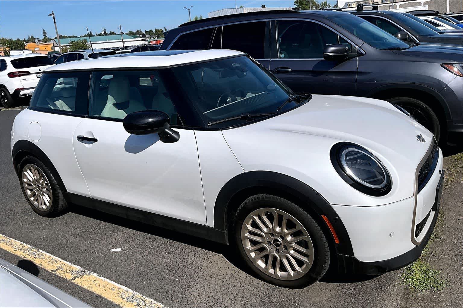 2025 MINI Hardtop 2 Door Cooper