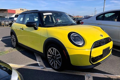 2026 MINI Hardtop 2 Door Cooper S Signature