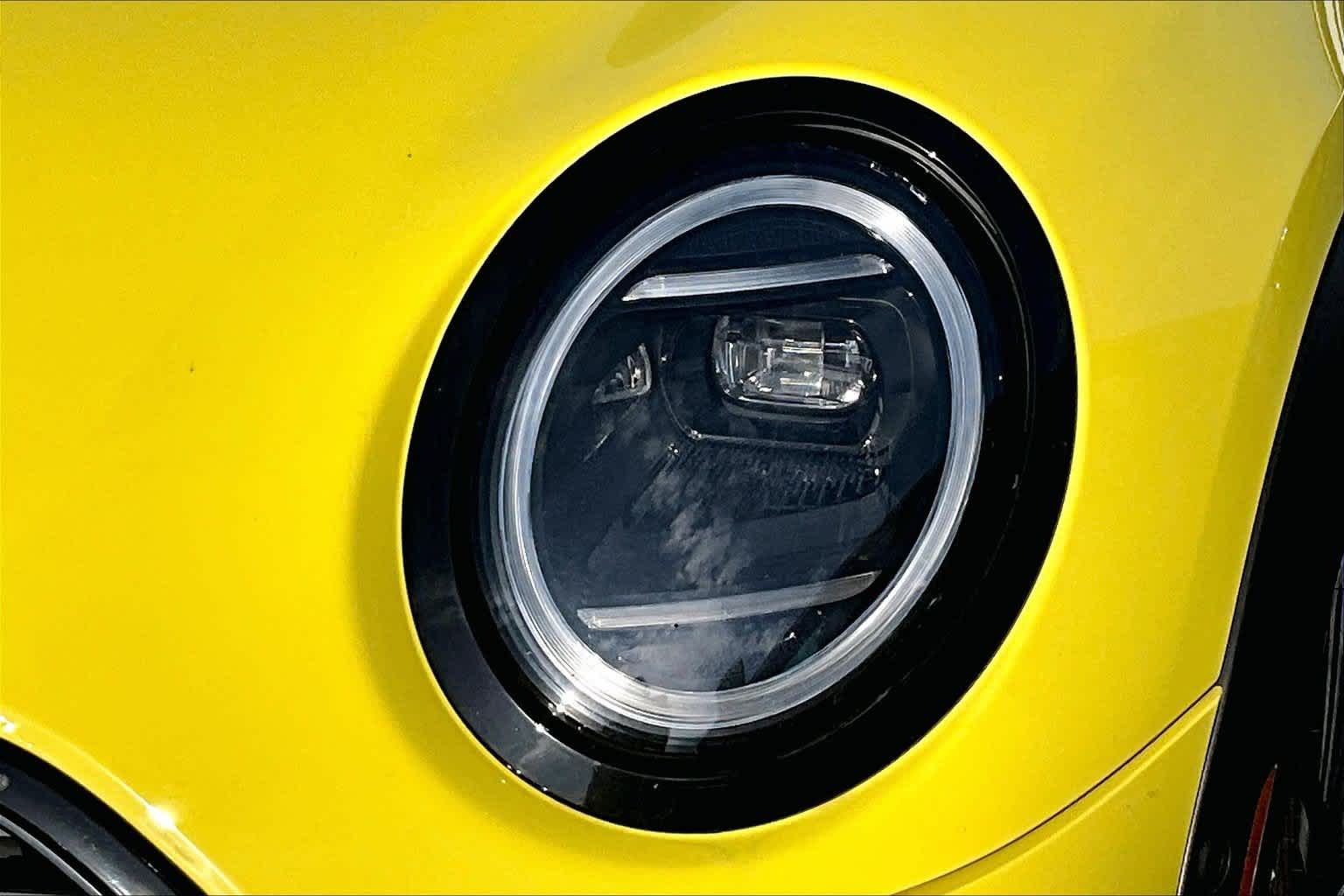 2026 MINI Hardtop 2 Door Cooper S Signature