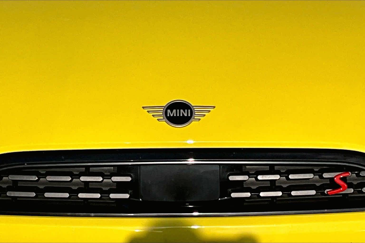 2026 MINI Hardtop 2 Door Cooper S Signature