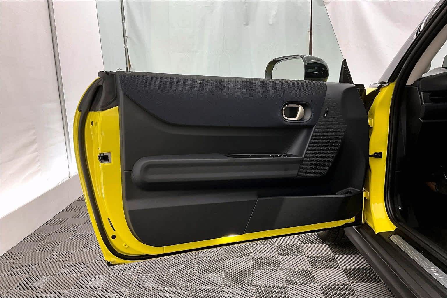 2026 MINI Hardtop 2 Door Cooper S Signature