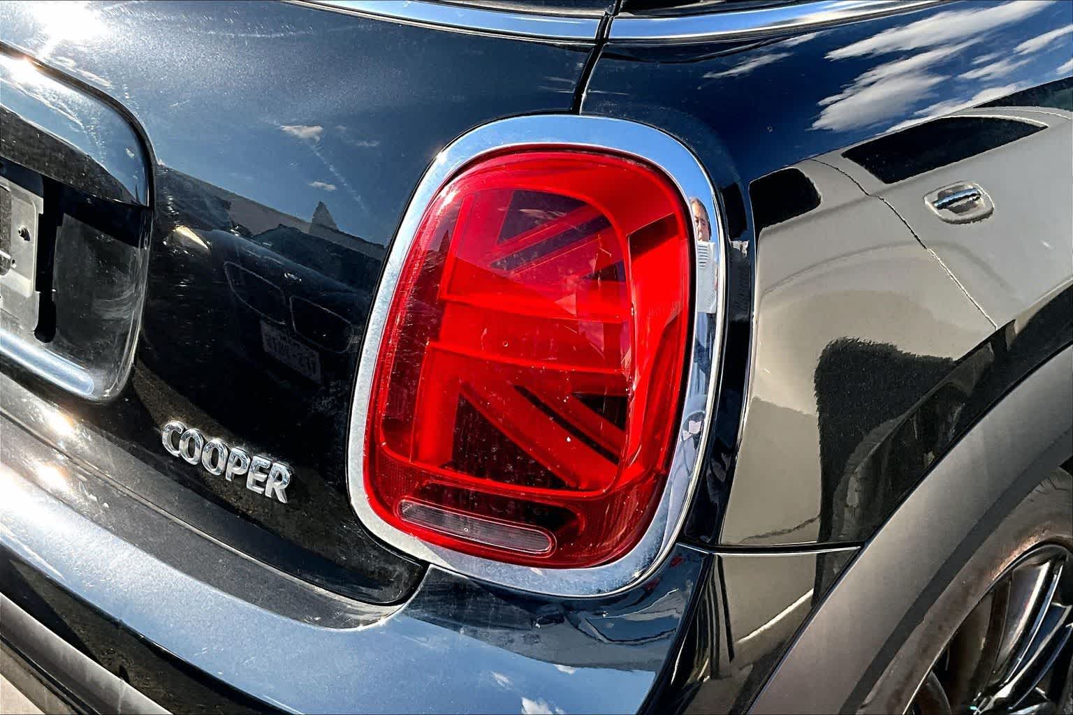 2024 MINI Hardtop 2 Door Cooper