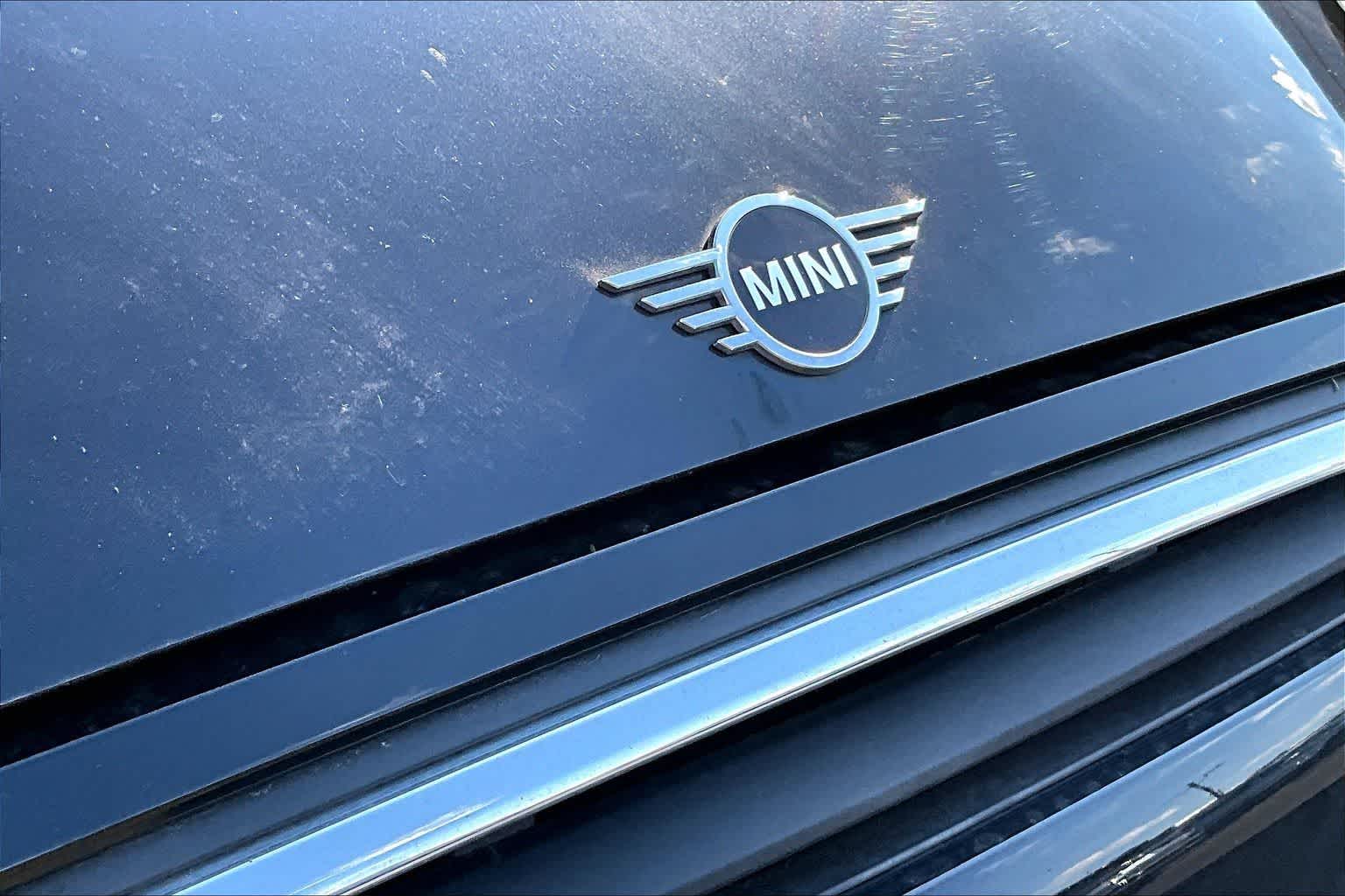 2024 MINI Hardtop 2 Door Cooper