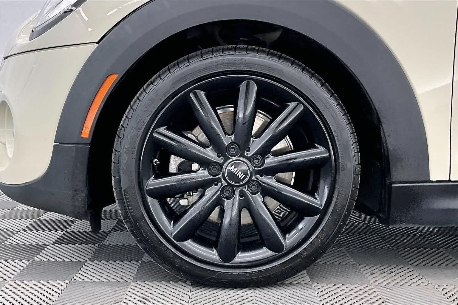 2017 MINI Hardtop 2 Door Cooper S