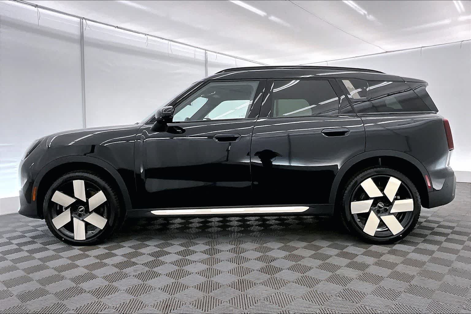 2025 MINI Countryman S